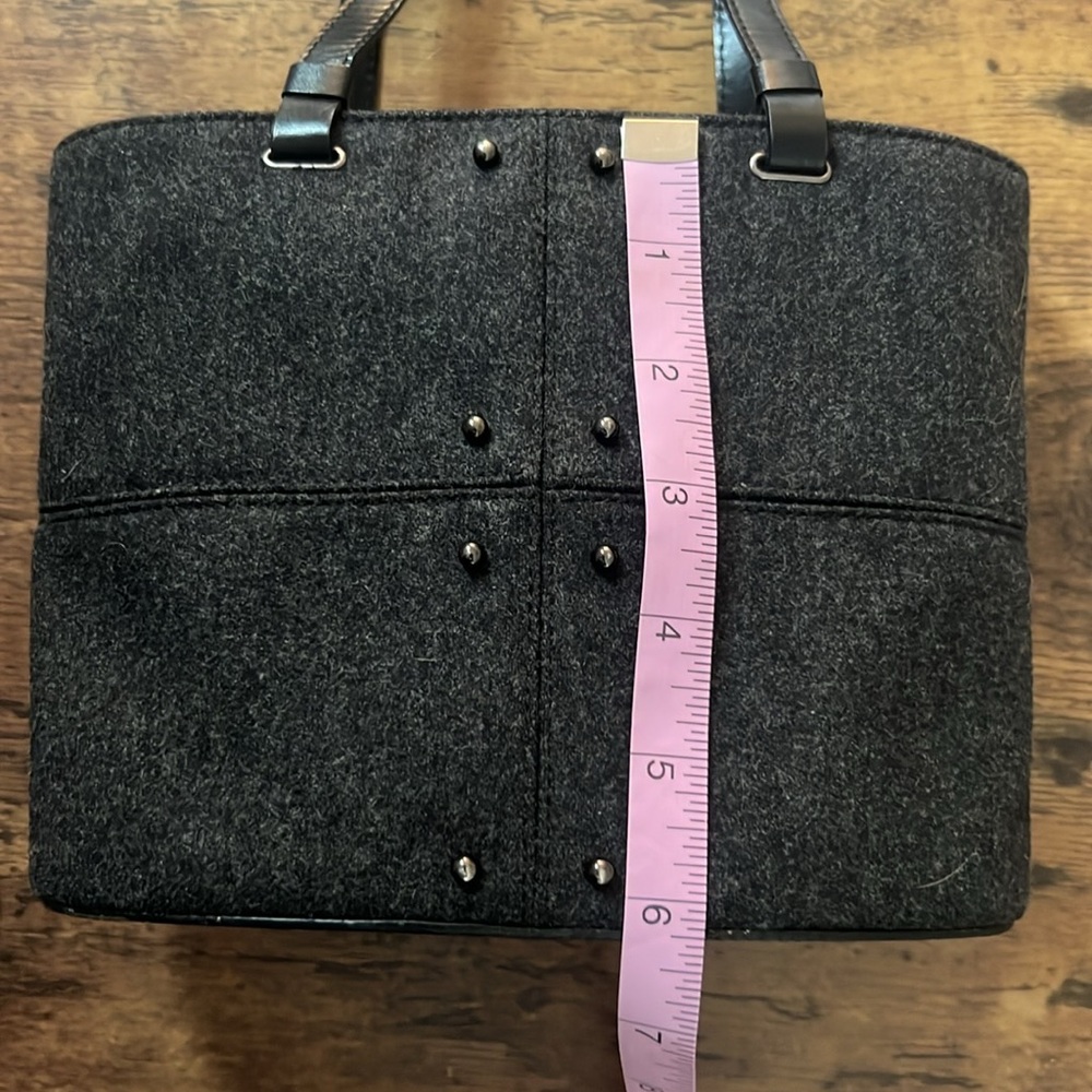 Tod’s WOOL Studded Top-Handle Bag WORN BY PRINCESS CAROLINE in 2022 - Picture 12 of 12